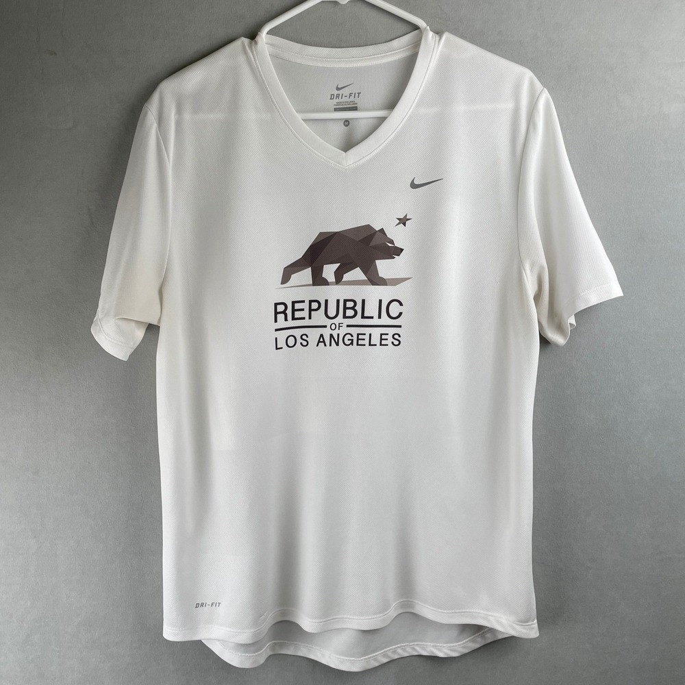 Nike Dri-FIT Republic of LA Bear Graphic V-Neck Running Shirt White Recycled M